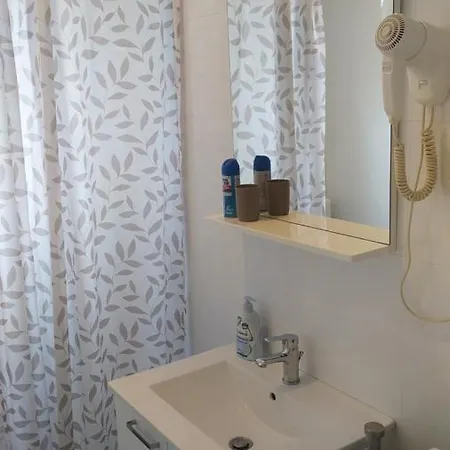 Greta Apartment *